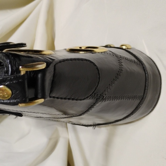 Vintage Black & gold structured Crossbody purse by ‘Renaissance’ - Picture 5 of 12